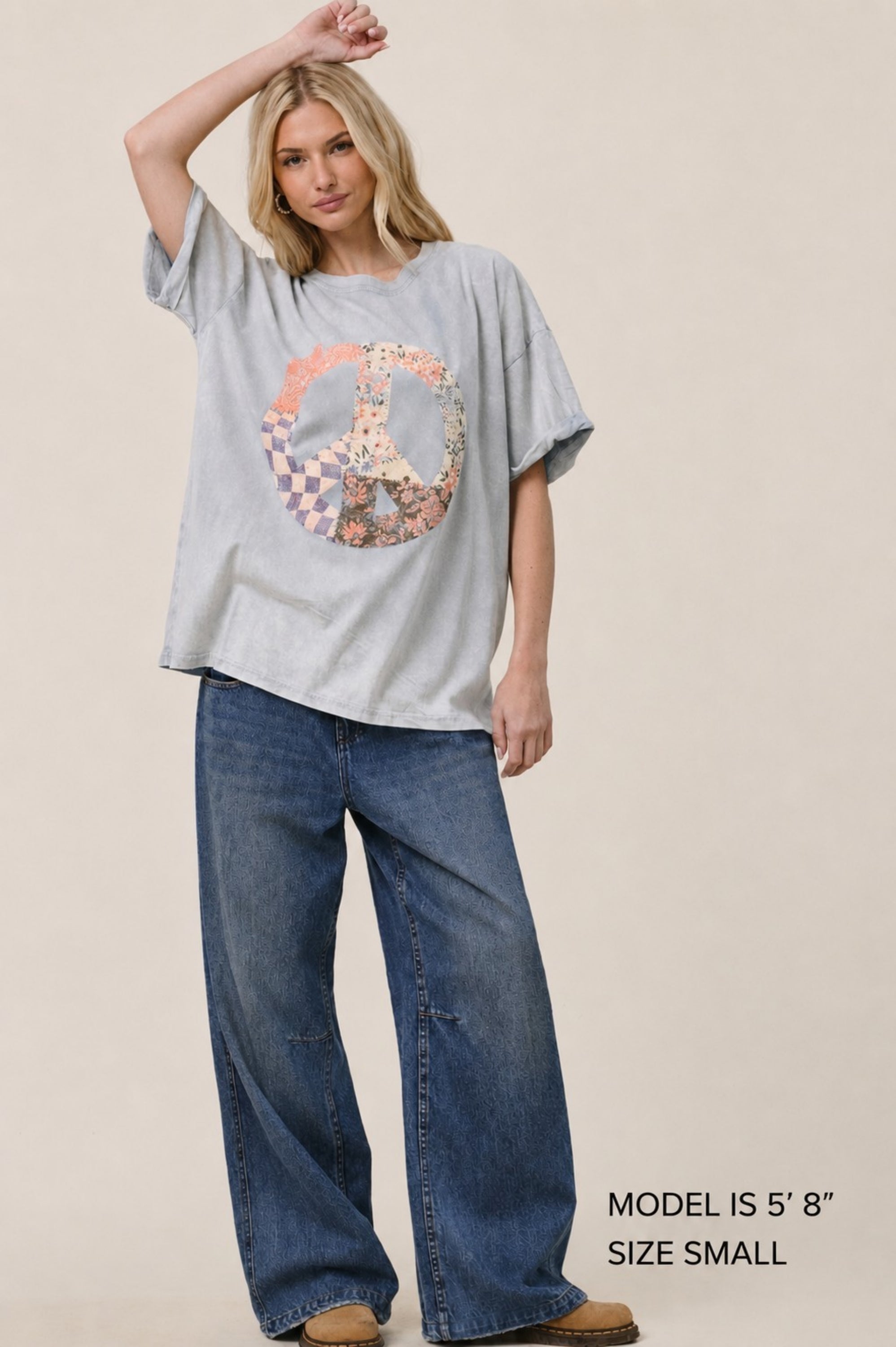 Vintage Peace Sign Oversized Graphic Tee for Women – Mineral Washed Casual T-Shirt