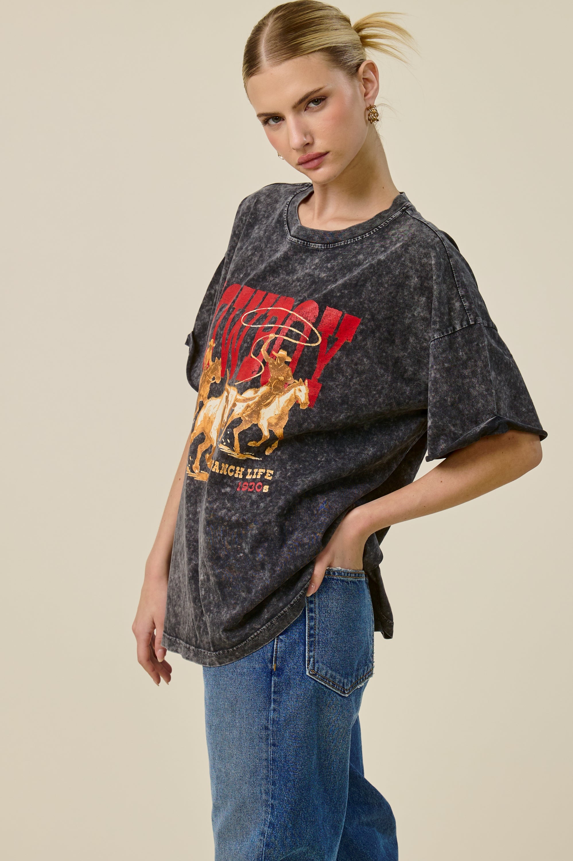 Vintage Cowboy Ranch Oversized Graphic Tee for Women – Mineral Washed Western T-Shirt