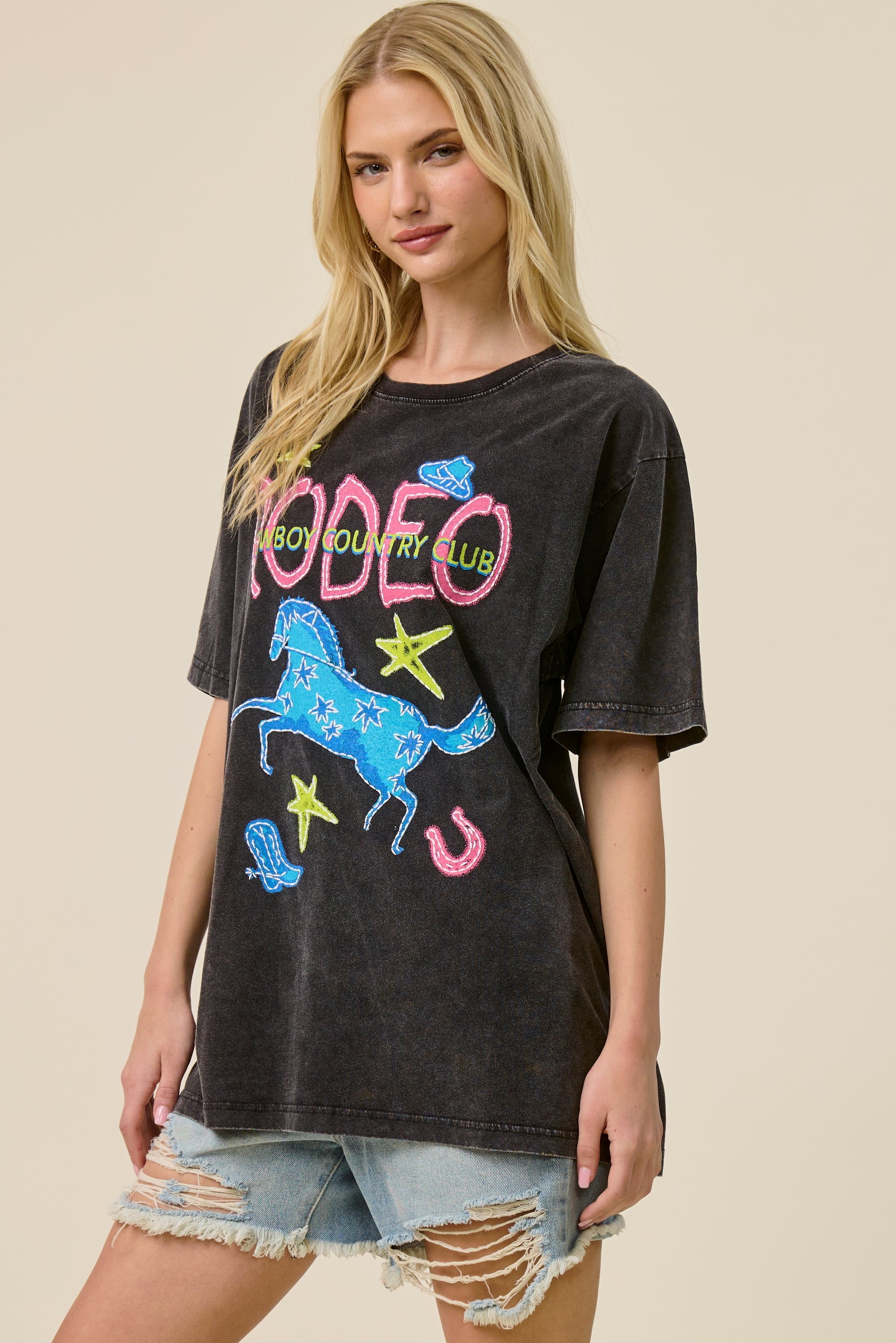 FORYERI Vintage Rodeo Graphic Oversized Tee for Women – Cowboy Country Club Print, Washed Black, Relaxed Loose Fit T-Shirt
