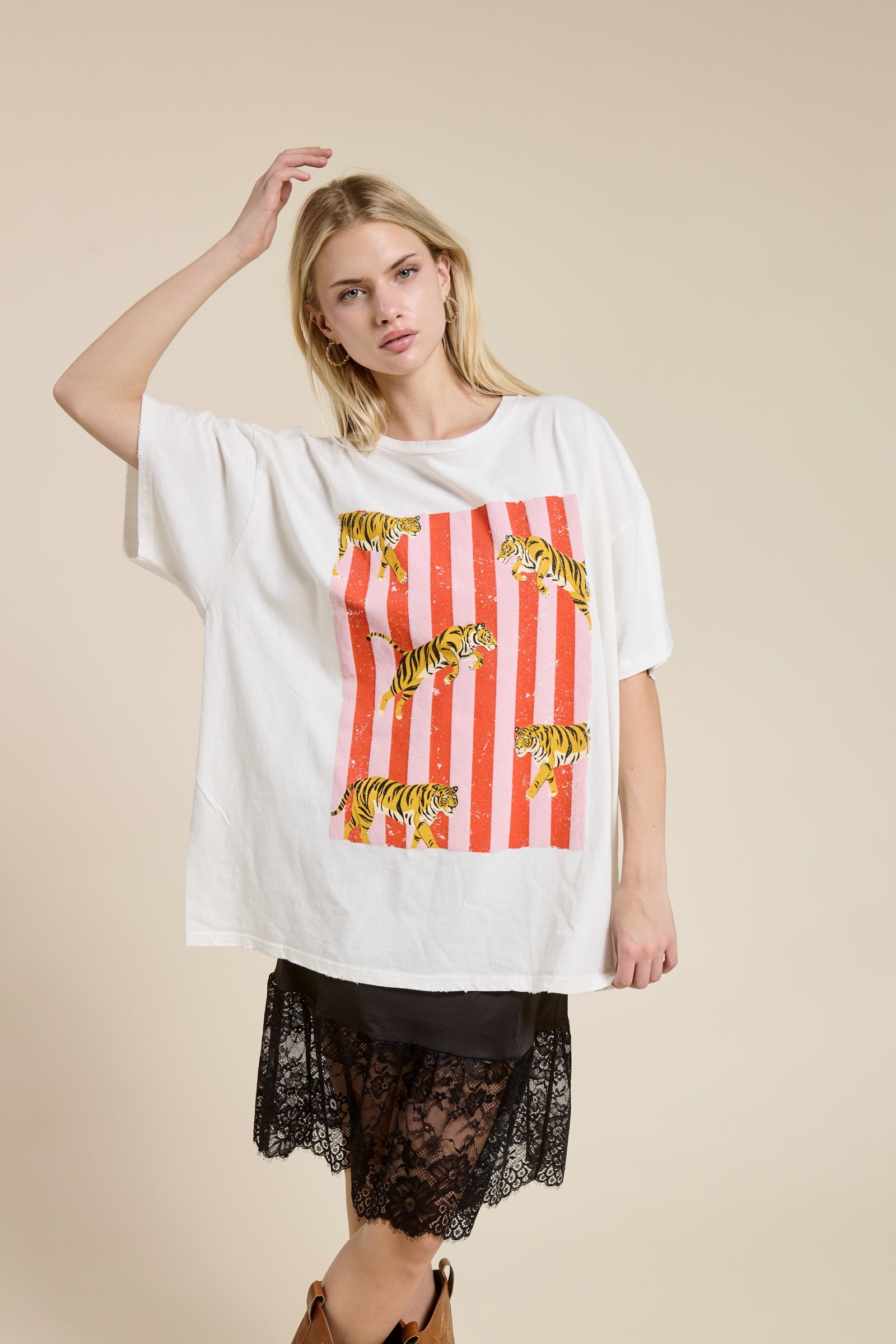Oversized Tiger Graphic Tee