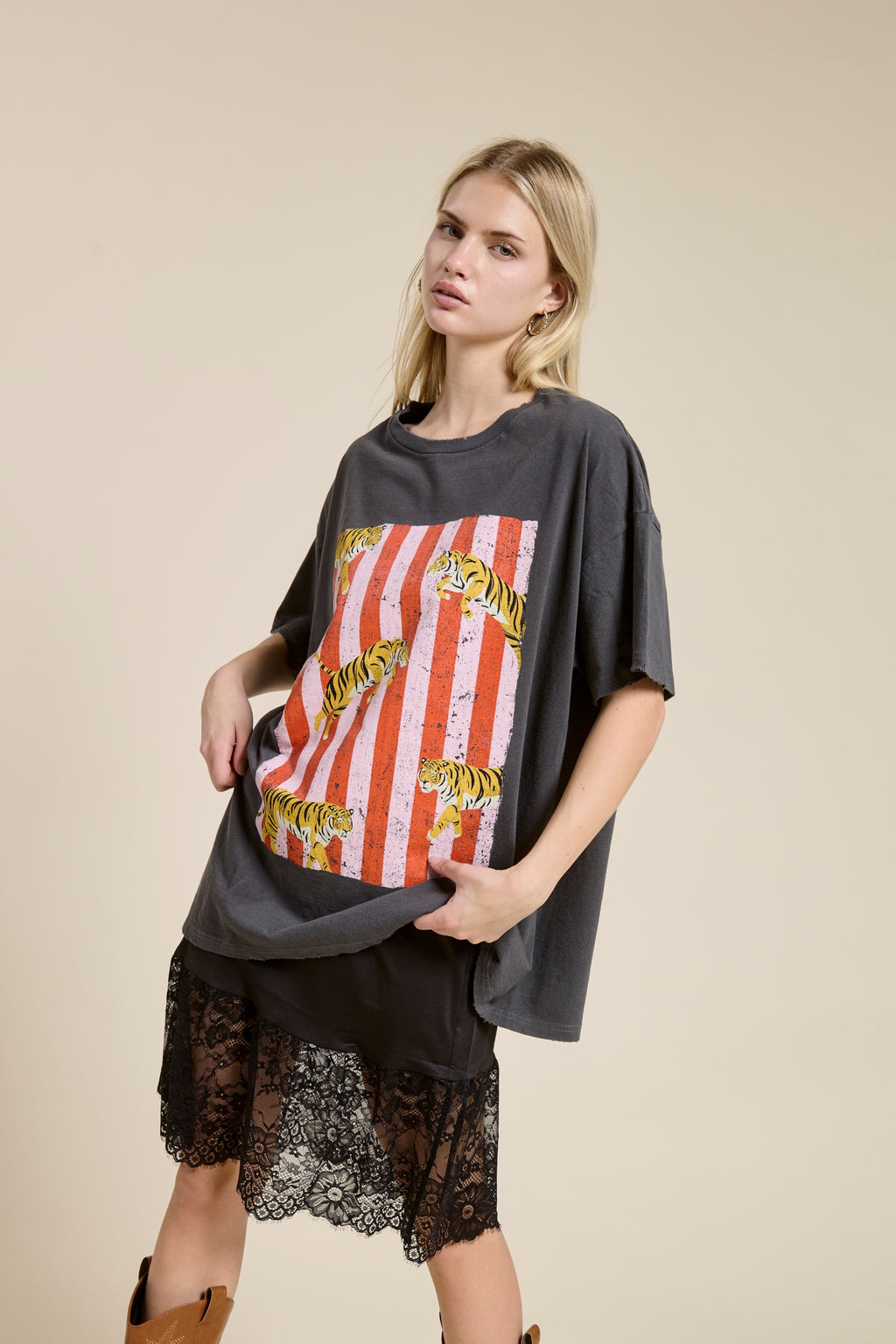 Oversized Tiger Graphic Tee
