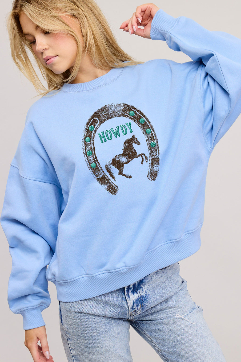 FORYERI Women’s Howdy Horse Graphic Sweatshirt – Oversized Western Horseshoe Crewneck Pullover