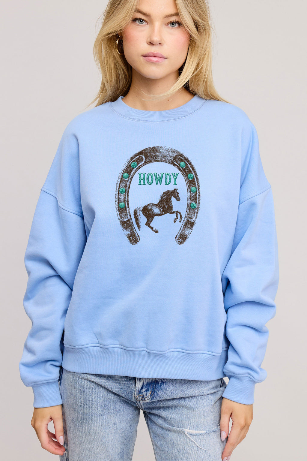 FORYERI Women’s Howdy Horse Graphic Sweatshirt – Oversized Western Horseshoe Crewneck Pullover