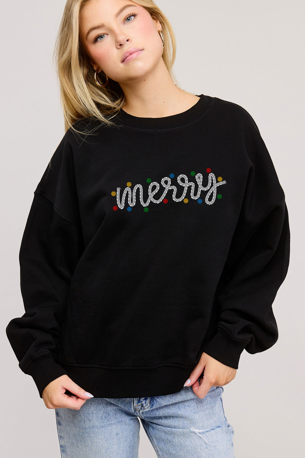 FORYERI Women’s Merry Christmas Sweatshirt – Oversized Holiday Lights Graphic Crewneck Pullover
