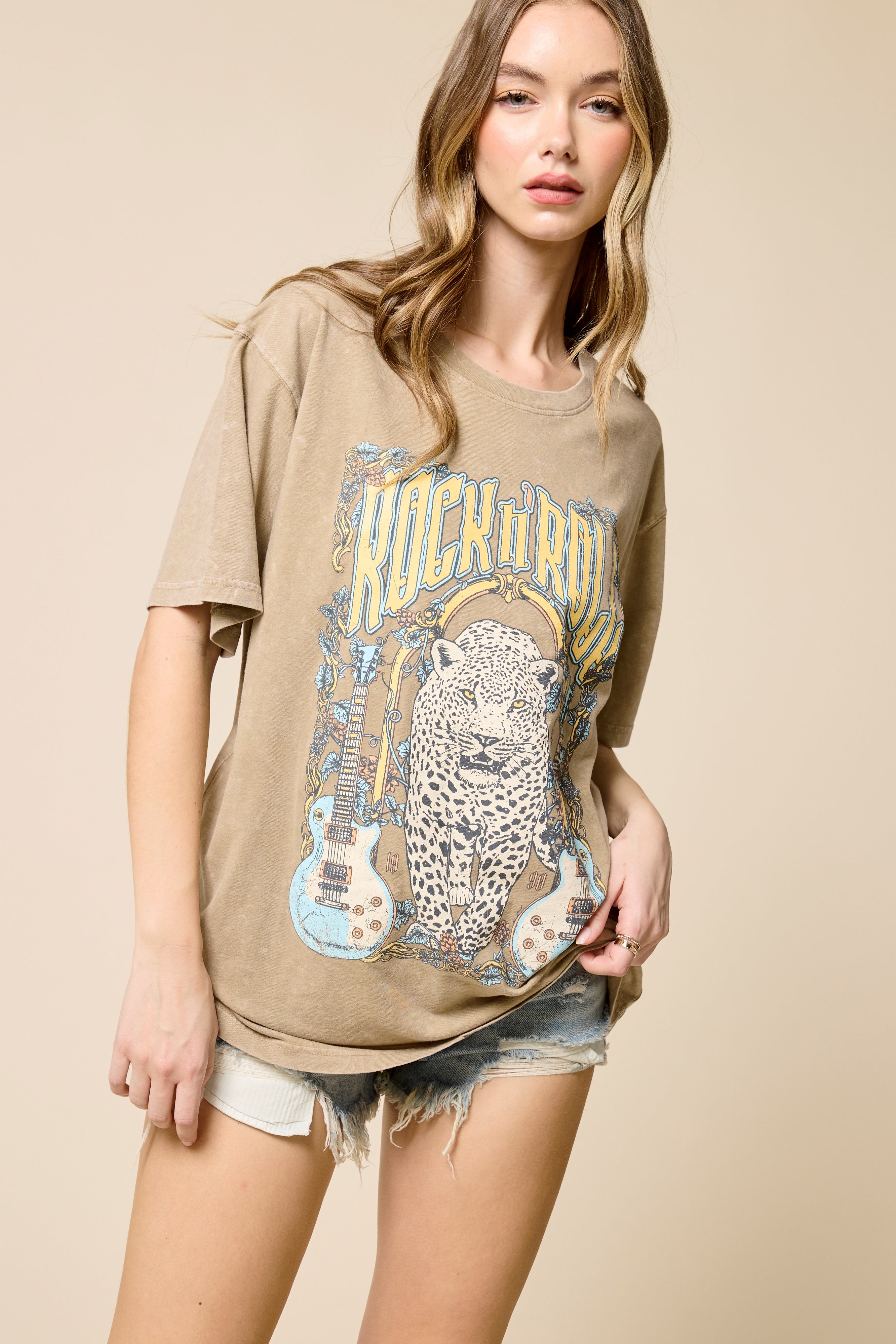 Rock & Roll Leopard Graphic Tee – Vintage Wash Oversized Band Tour Style T-Shirt