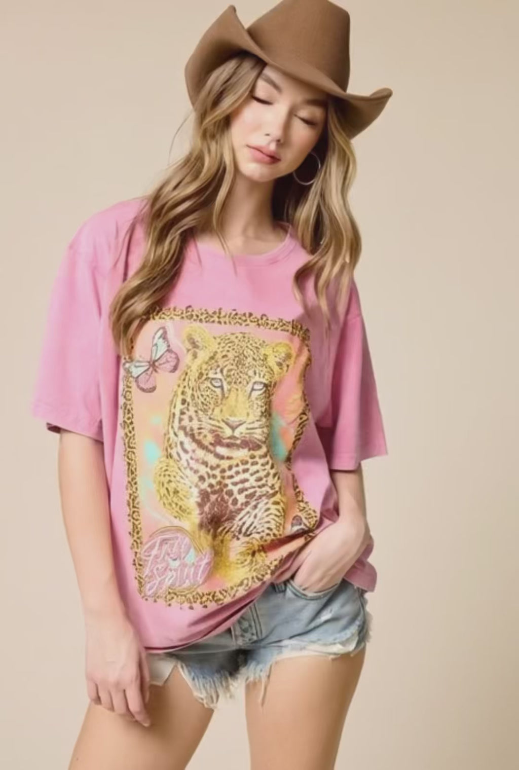 Free Spirit Leopard Graphic Tee – Vintage Wash Oversized Retro Street Style T-Shirt