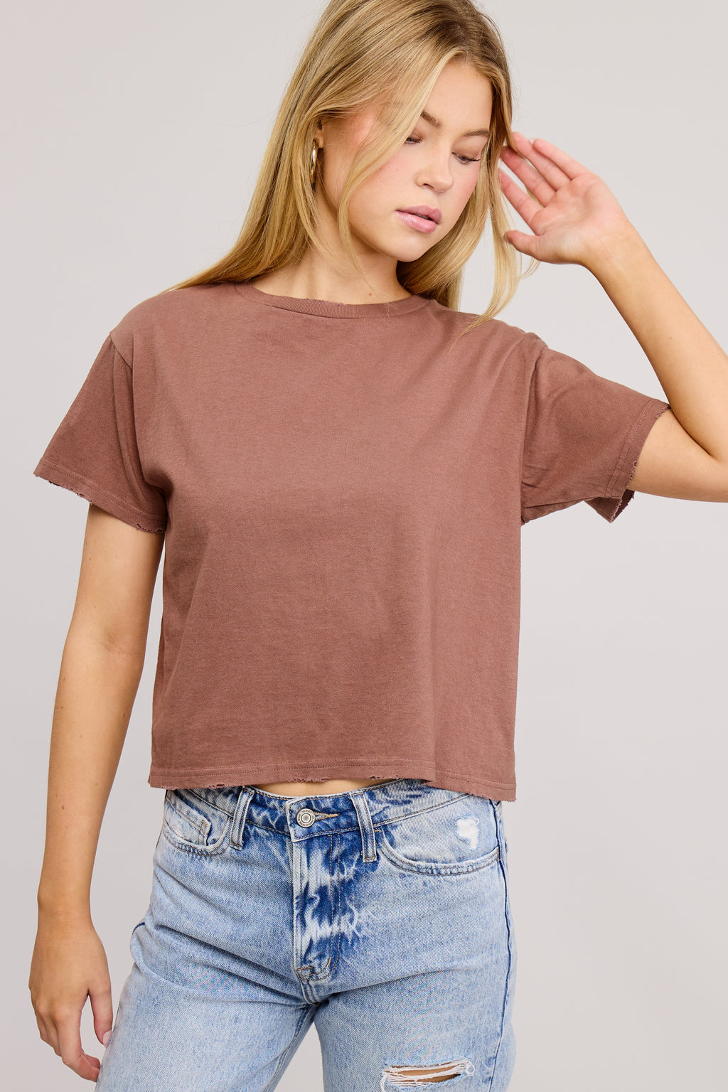FORYERI Womens Raw Edge Crop Tee, Vintage Washed Cotton T Shirt, Grinding Detail Neck & Hem, Seamless Everyday Basic Top