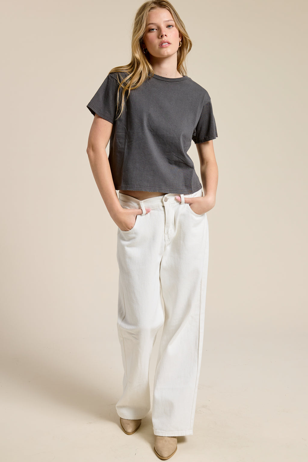 FORYERI Womens Raw Edge Crop Tee, Vintage Washed Cotton T Shirt, Grinding Detail Neck & Hem, Seamless Everyday Basic Top