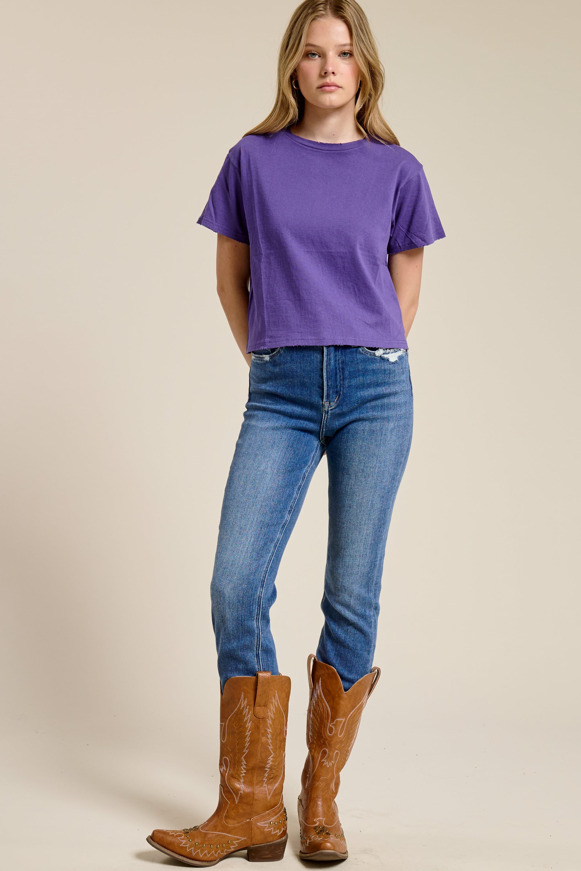 FORYERI Womens Raw Edge Crop Tee, Vintage Washed Cotton T Shirt, Grinding Detail Neck & Hem, Seamless Everyday Basic Top