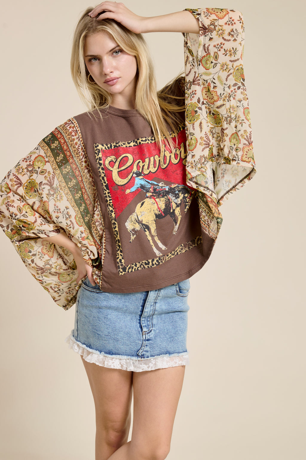 Women’s Cowboy Graphic Patchwork Sleeve Tee – Western Boho Oversized Kimono Style Top