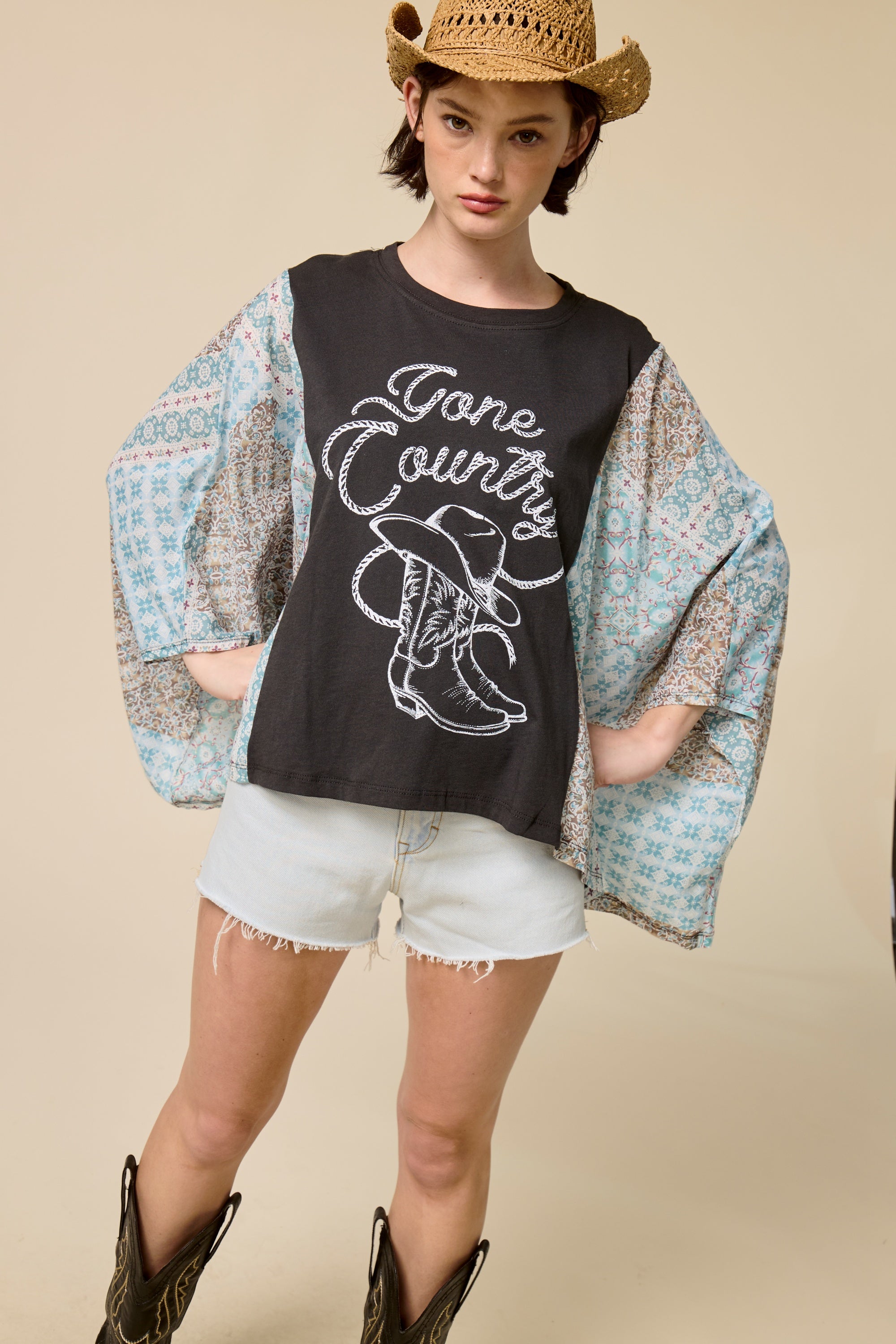 Women’s Western Graphic Patchwork Sleeve Tee – Boho Kimono Style Oversized Top